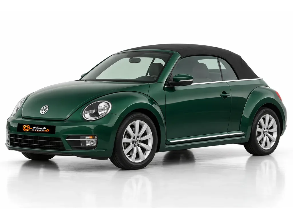 Volkswagen Beetle 5C — Génération 3 — Coccinelle Cabriolet · Cabriolet · 2 portes — vue trois-quarts avant vers la gauche
