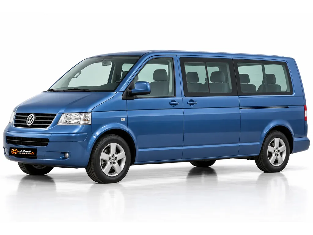 Volkswagen Caravelle (T5) Long — 1 porte latérale vitres coulissantes & hayon · Monospace · 4 portes — vue trois-quarts avant vers la gauche