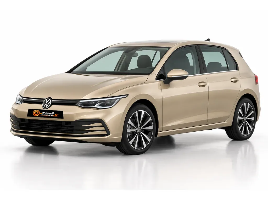 Volkswagen Golf Mk 8 — Génération 8 · Compacte · 5 portes — vue trois-quarts avant vers la gauche