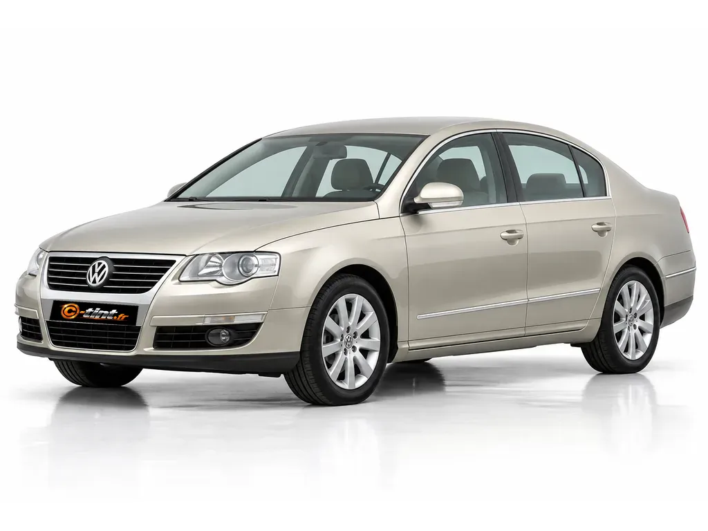 Volkswagen Passat B6 — Génération 6 — Berline · Berline · 4 portes — vue trois-quarts avant vers la gauche