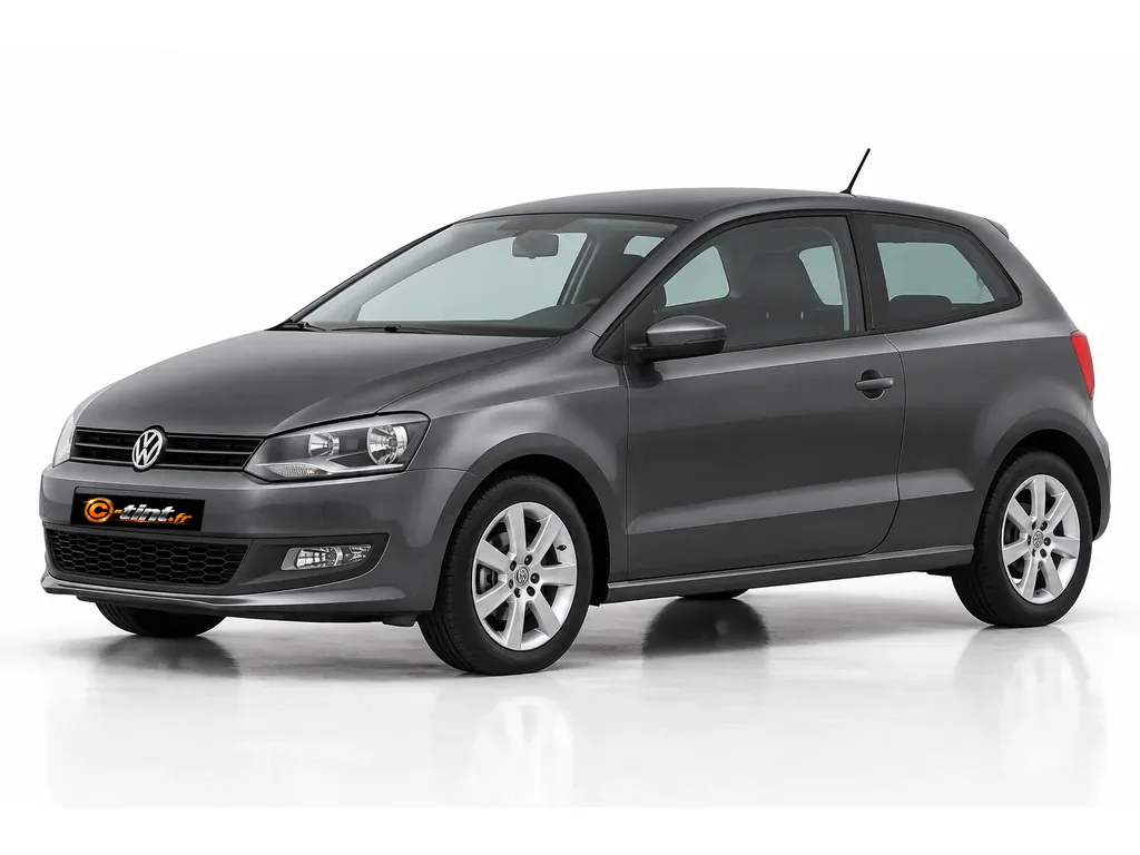 Volkswagen Polo 6R - 6C1 — Génération 5 · Compacte · 3 portes — vue trois-quarts avant vers la gauche